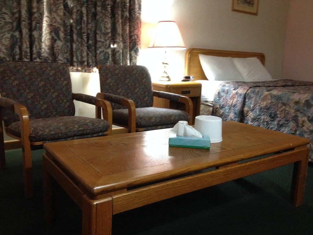 Oasis Motel By The Falls Niagara Falls Phòng bức ảnh